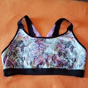 NWOT Strappy sports bra